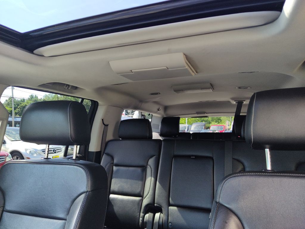 2018 Chevrolet Suburban Image 28