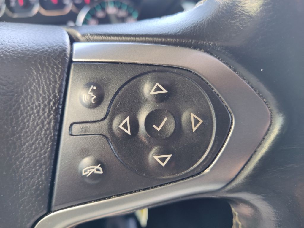 2018 Chevrolet Suburban Image 36