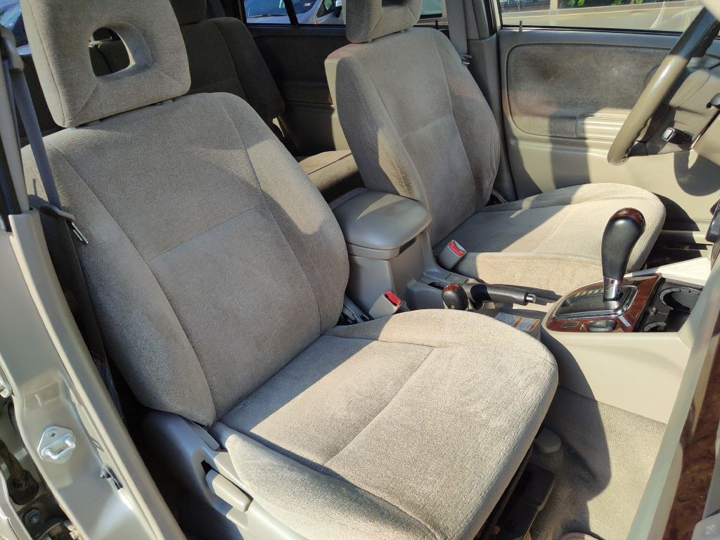 2003 Suzuki XL7 Image 12