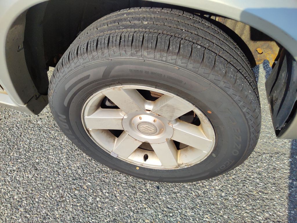 2003 Suzuki XL7 Image 15