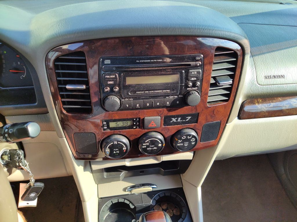 2003 Suzuki XL7 Image 19