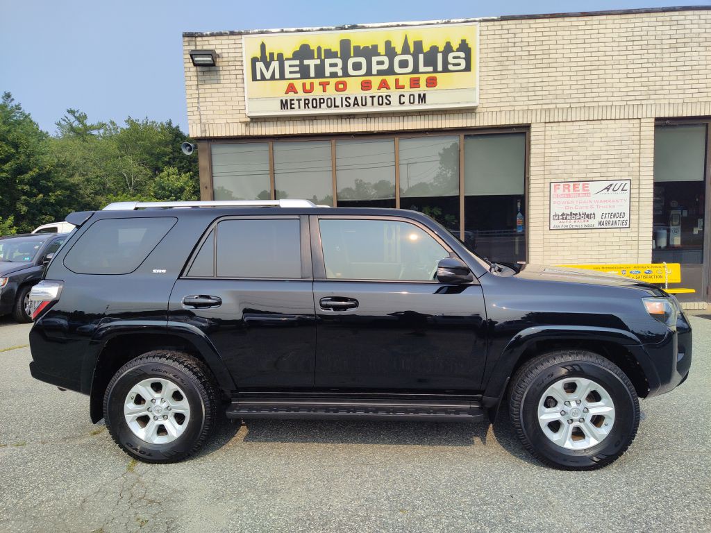 2016 Toyota 4Runner Image 2