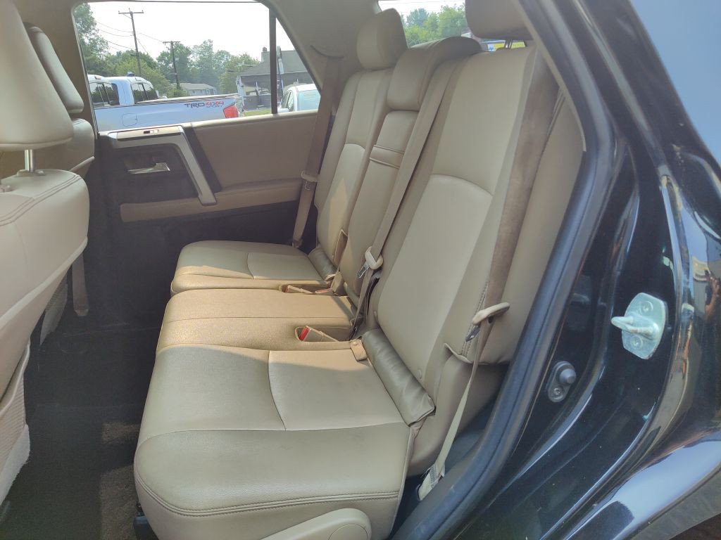 2016 Toyota 4Runner Image 15