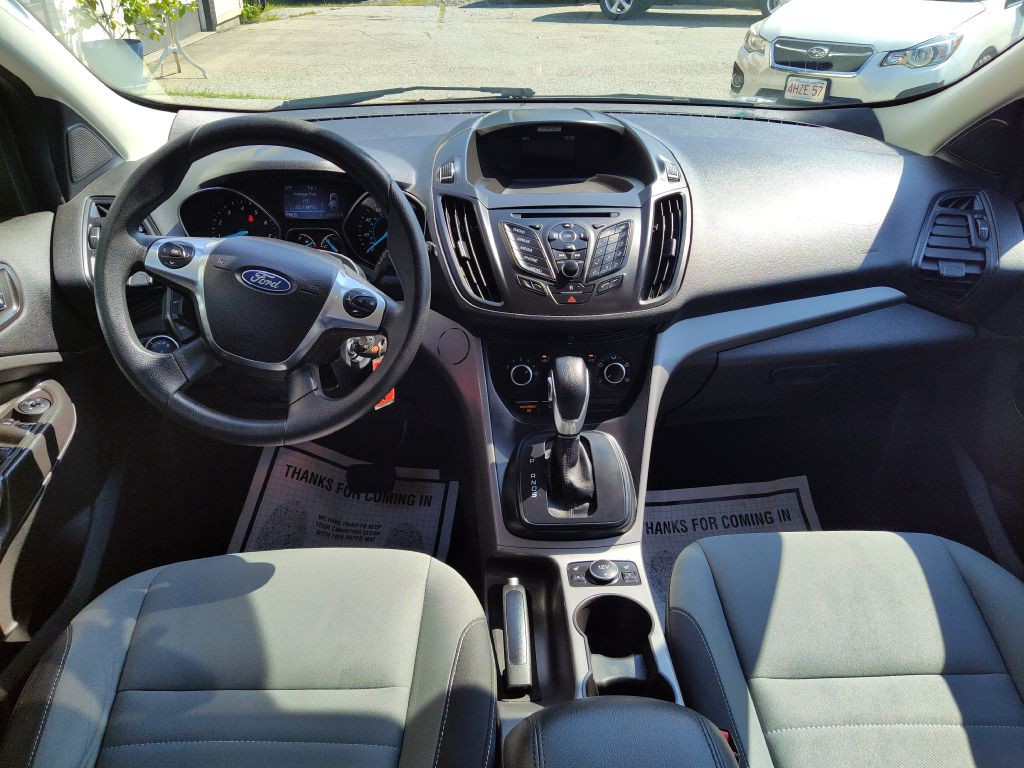 2016 Ford Escape Image 9