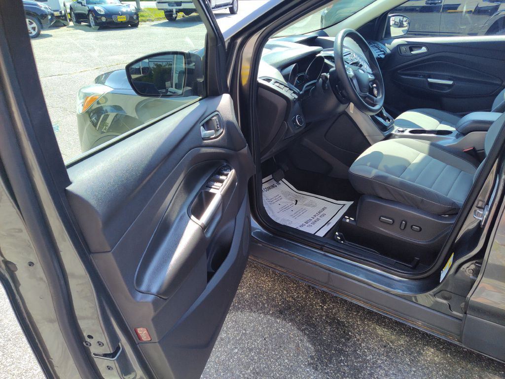 2016 Ford Escape Image 11