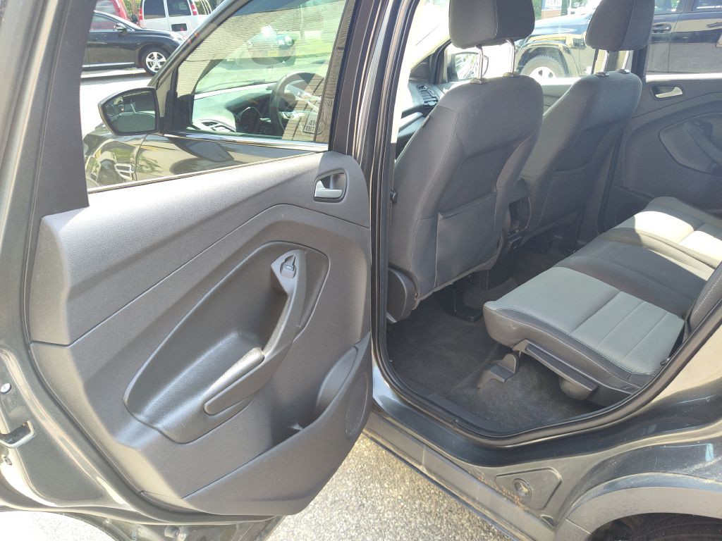 2016 Ford Escape Image 13