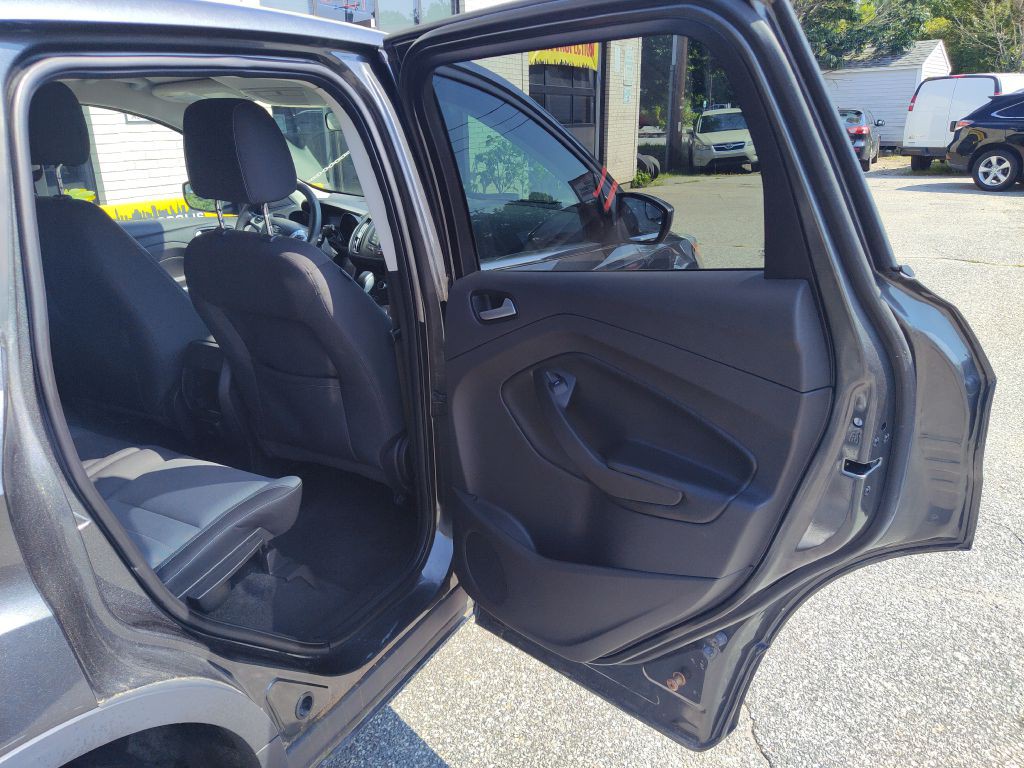 2016 Ford Escape Image 16
