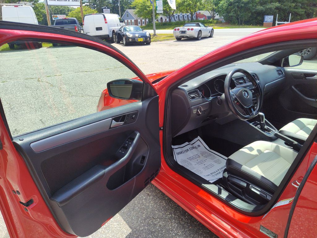 2016 Volkswagen Jetta Image 12