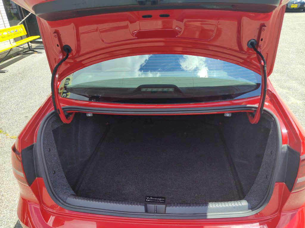 2016 Volkswagen Jetta Image 15