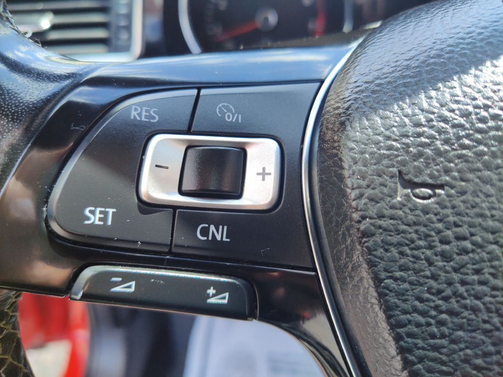 2016 Volkswagen Jetta Image 28