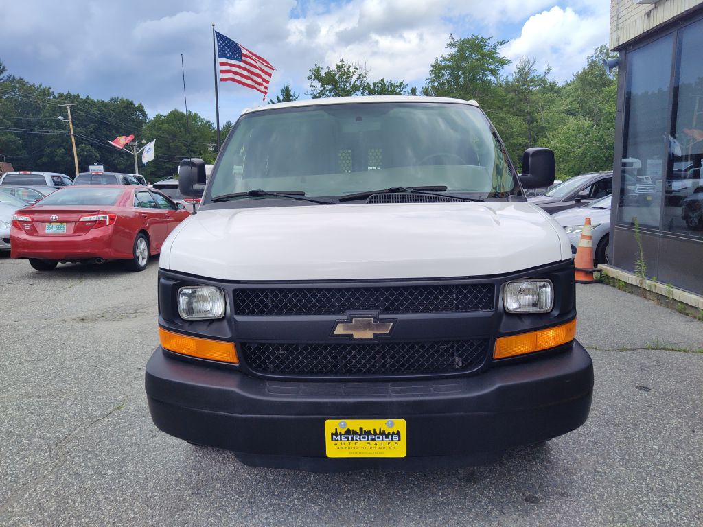 2016 GMC Savana Image 3