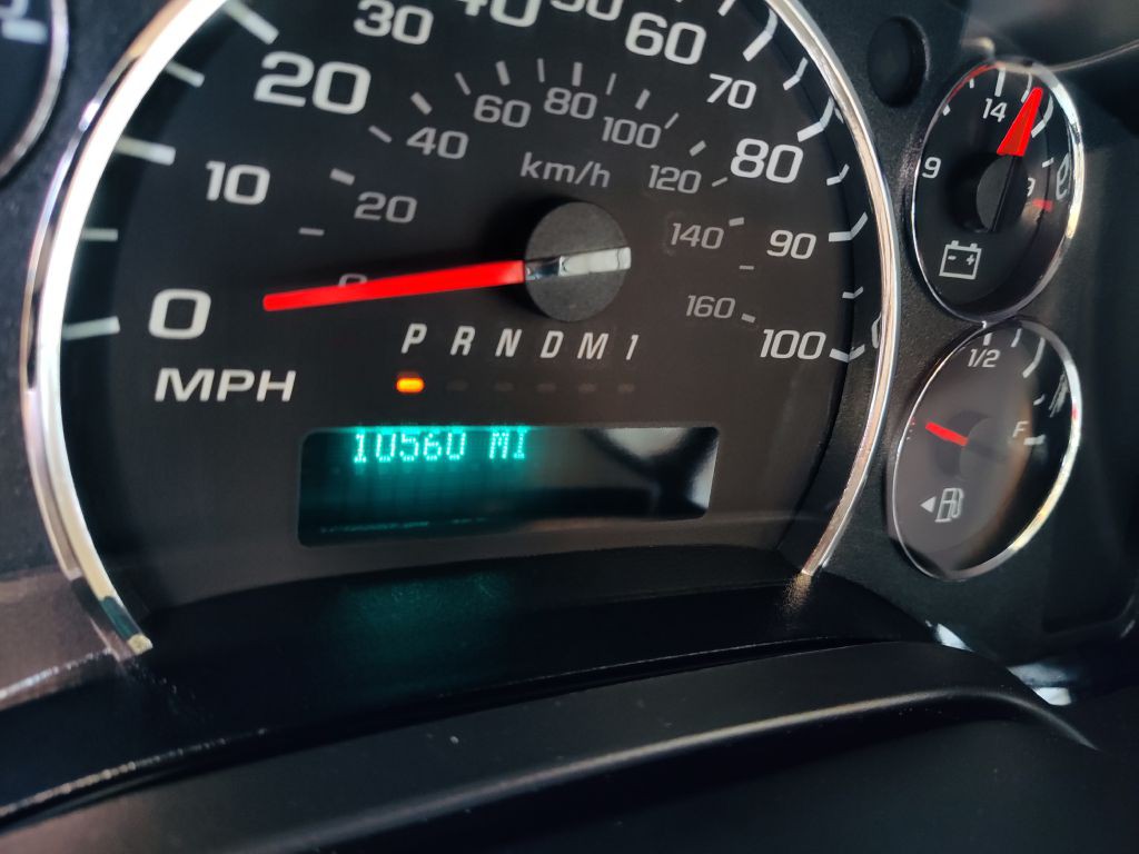 2023 Chevrolet Express Image 29