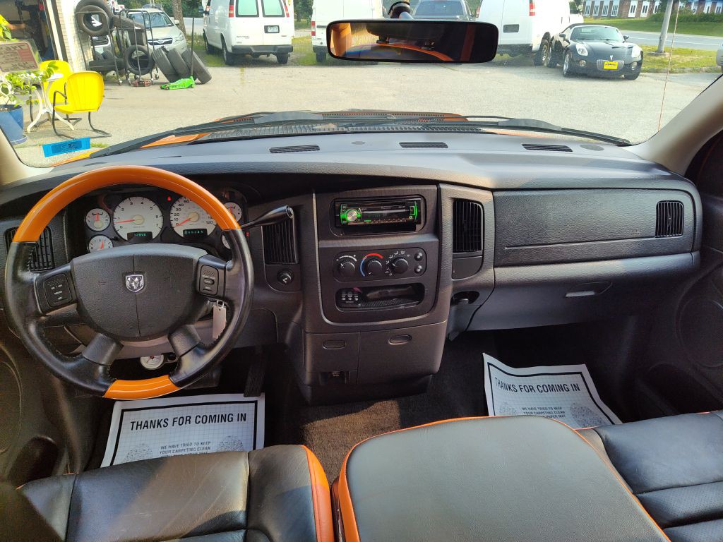 2005 Dodge Ram 1500 Image 9