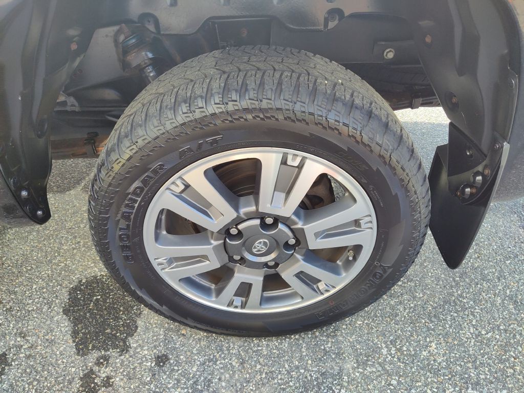 2019 Toyota Tundra Image 22