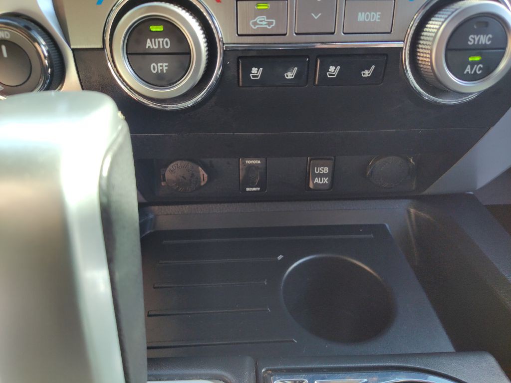 2019 Toyota Tundra Image 27