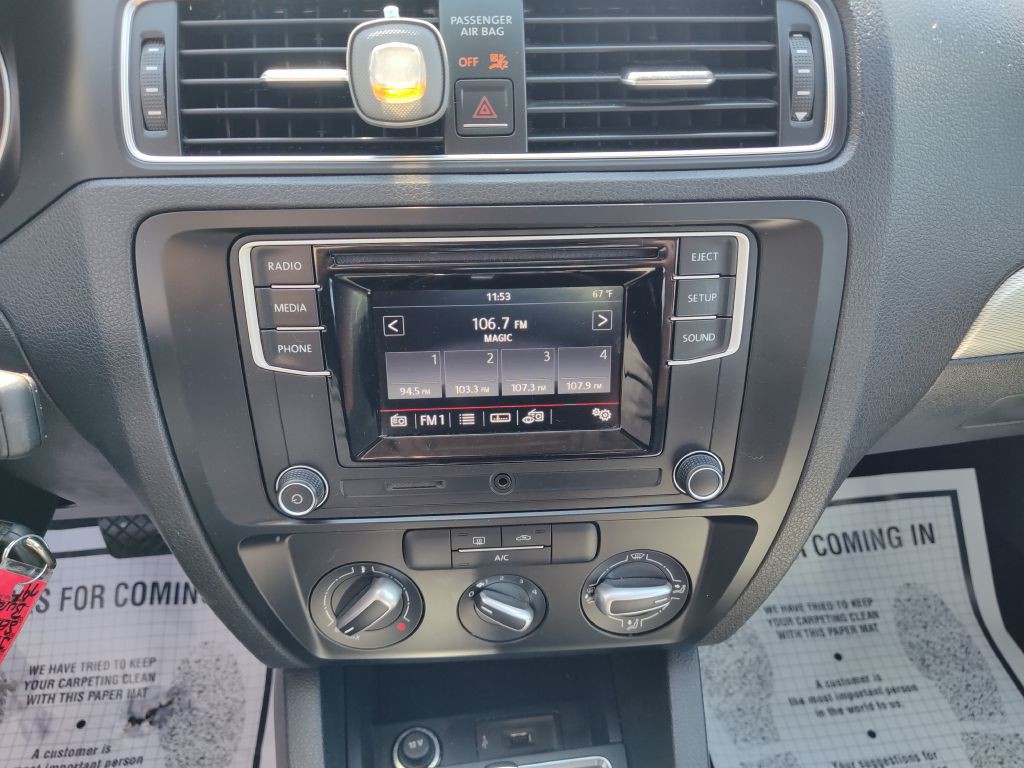 2017 Volkswagen Jetta Image 22