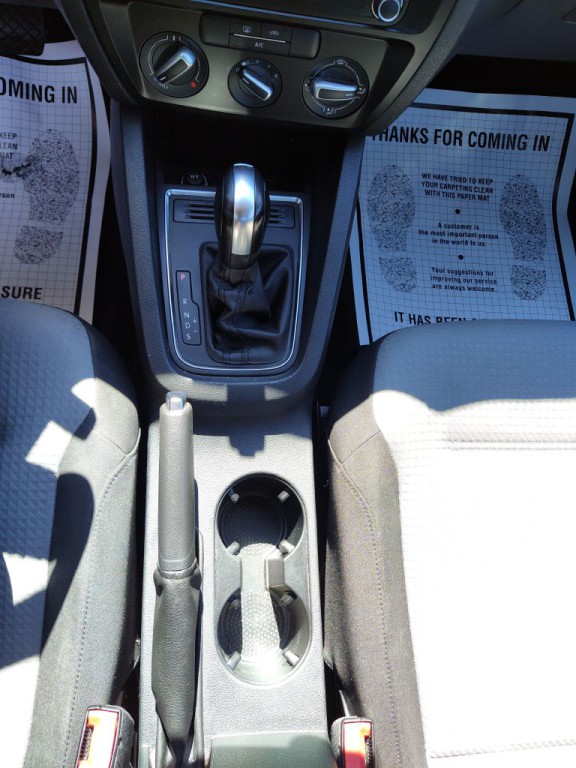 2017 Volkswagen Jetta Image 23