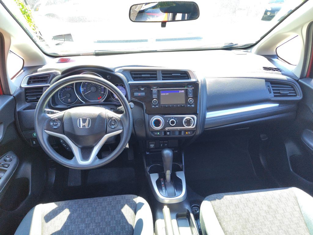 2017 Honda Fit Image 9
