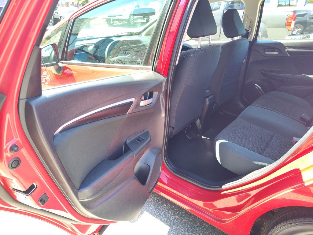 2017 Honda Fit Image 13