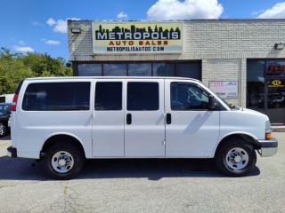 Image for 2016 Chevrolet Express LT 12 PASSENGER ID: 6821480