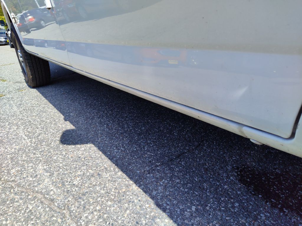 2016 Chevrolet Express Image 23