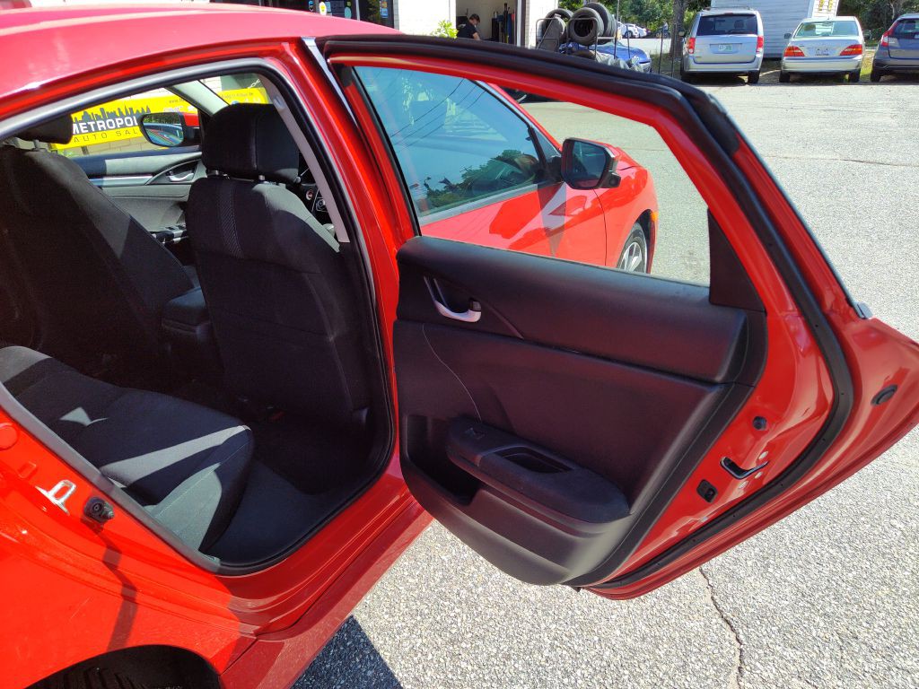 2017 Honda Civic Image 17