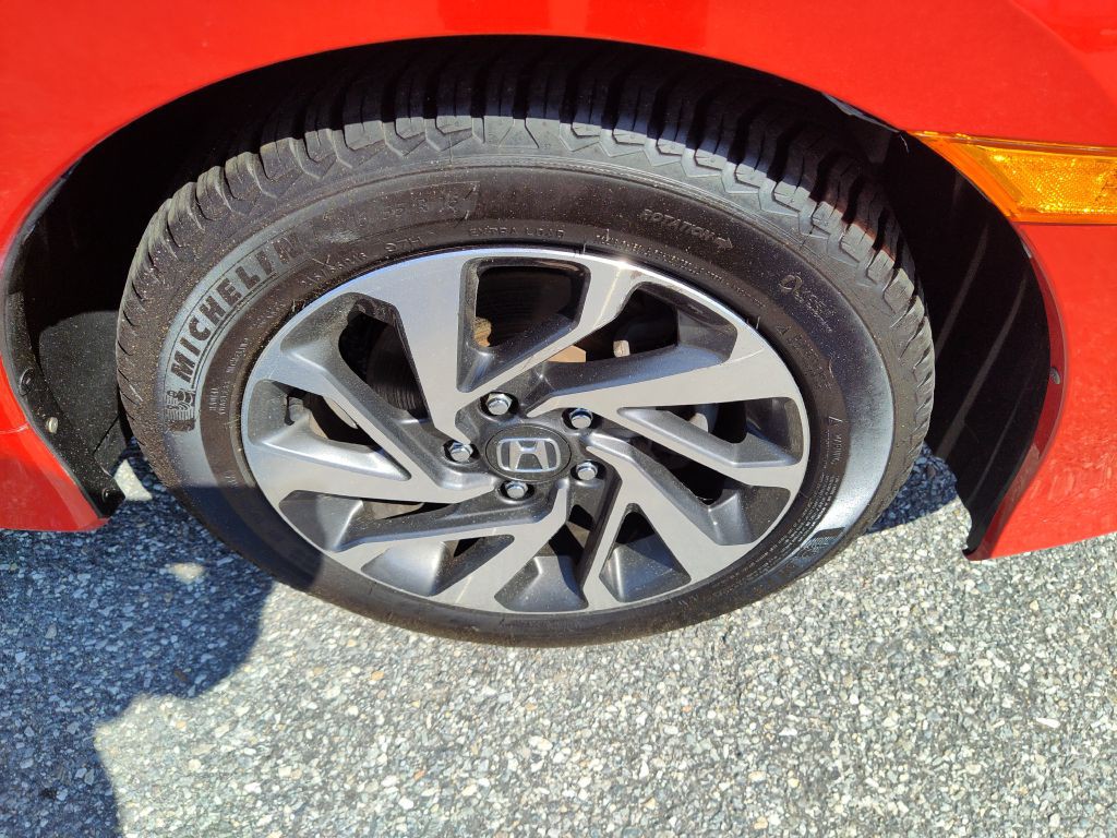 2017 Honda Civic Image 21