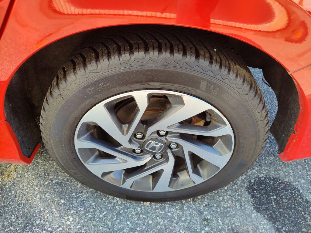 2017 Honda Civic Image 23