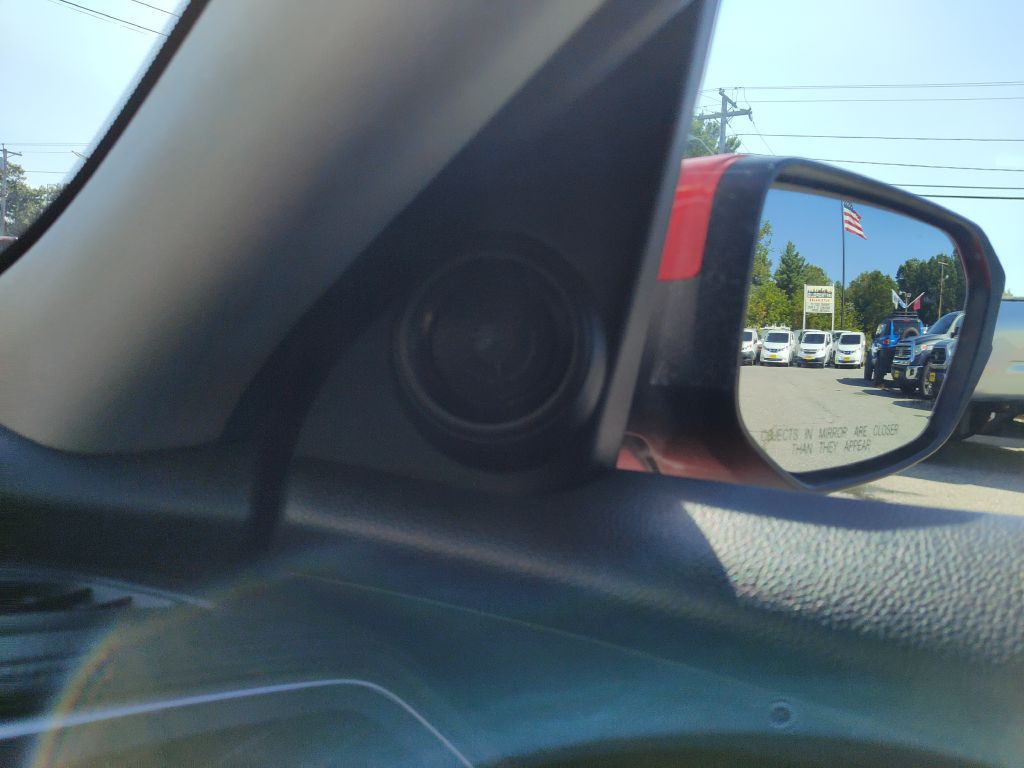 2017 Honda Civic Image 32