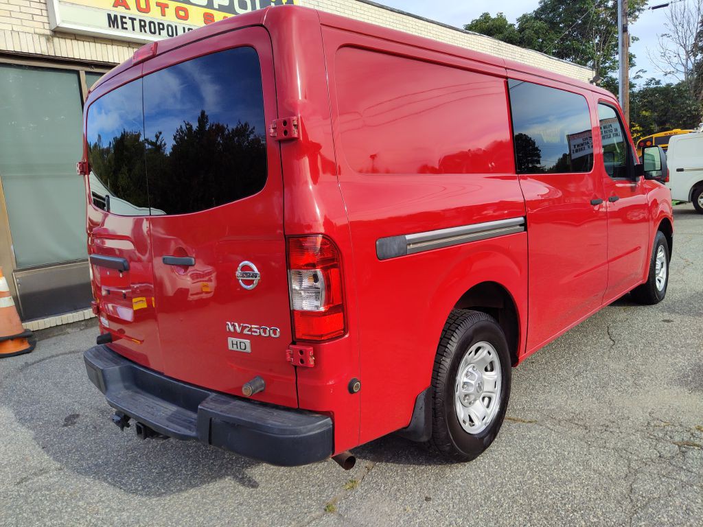 2012 Nissan NV Image 9