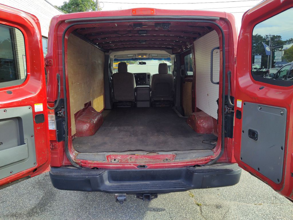 2012 Nissan NV Image 13