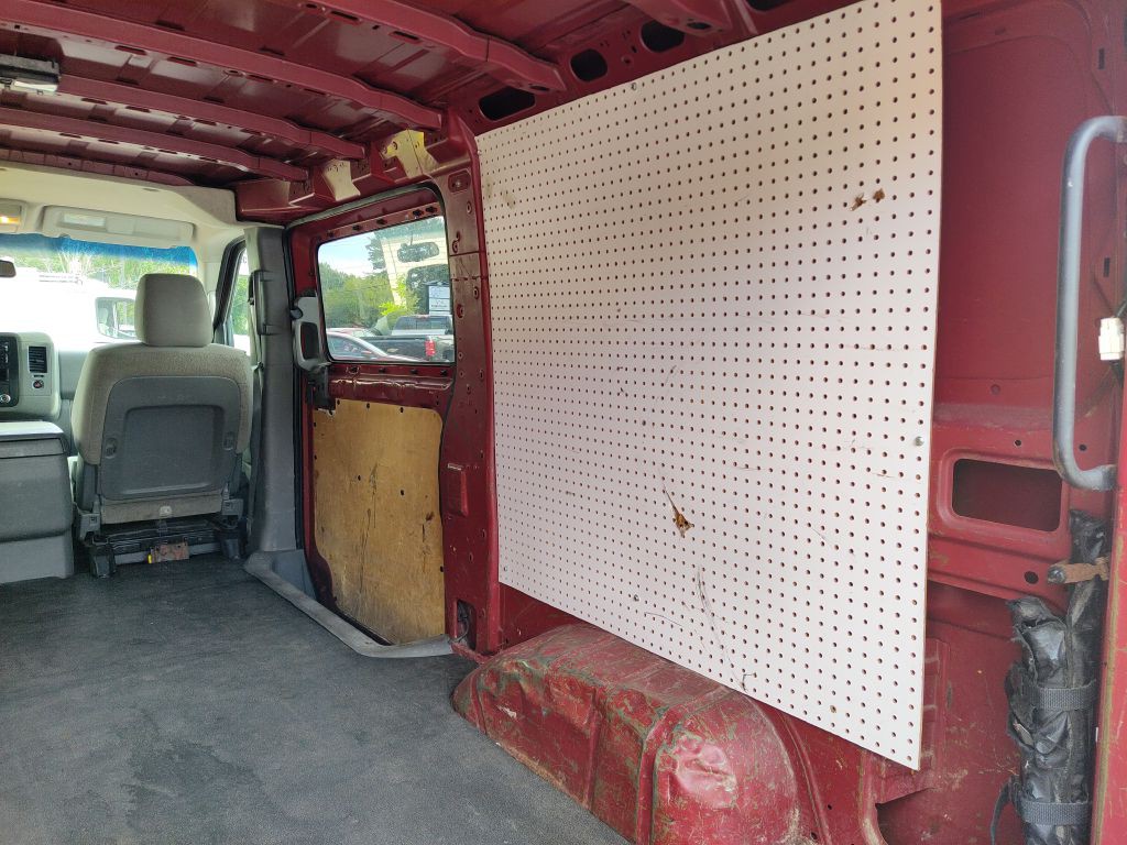 2012 Nissan NV Image 15