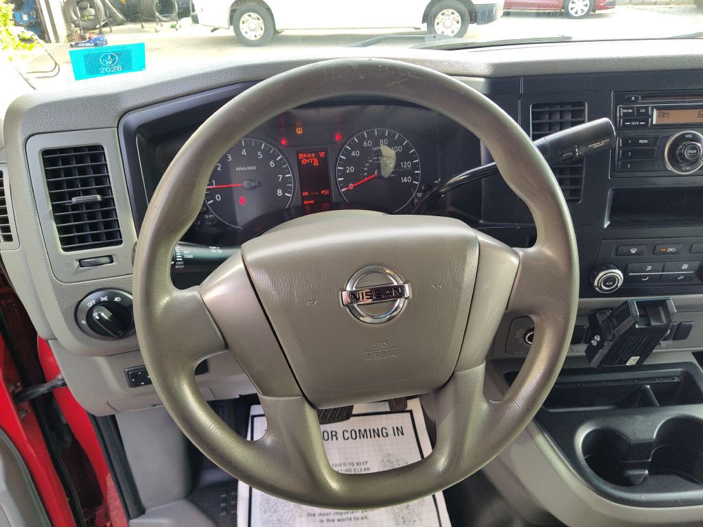 2012 Nissan NV Image 29