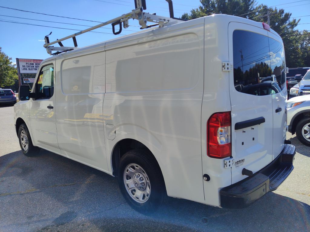 2017 Nissan NV Image 6