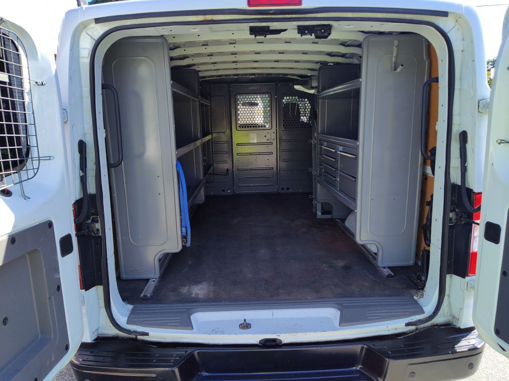 2017 Nissan NV Image 12