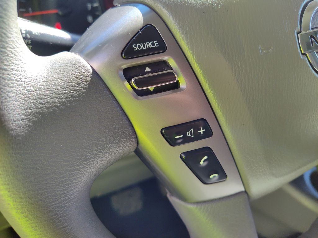 2017 Nissan NV Image 31