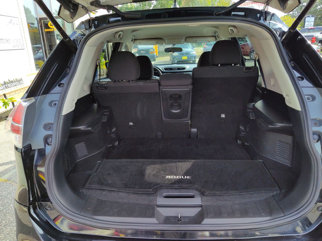 2016 Nissan Rogue Image 14