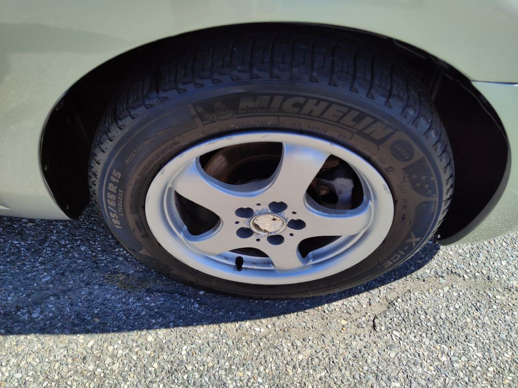 2005 Toyota Prius Image 20