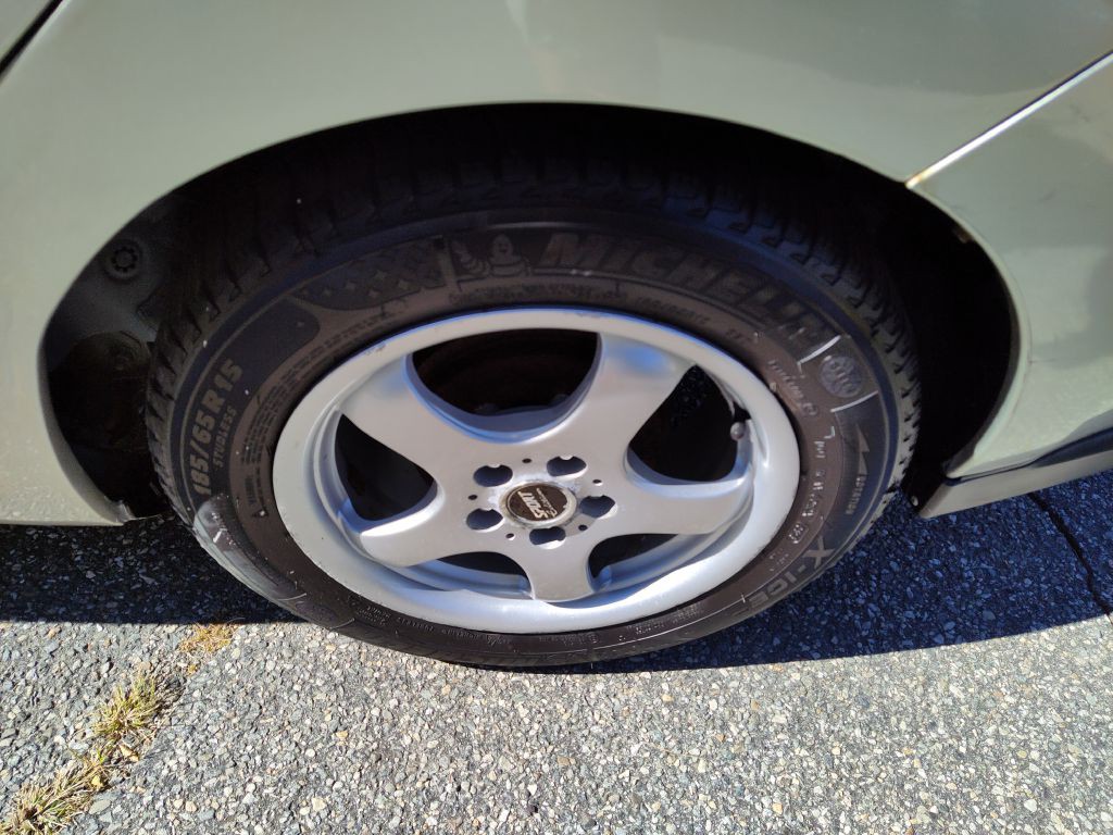 2005 Toyota Prius Image 22