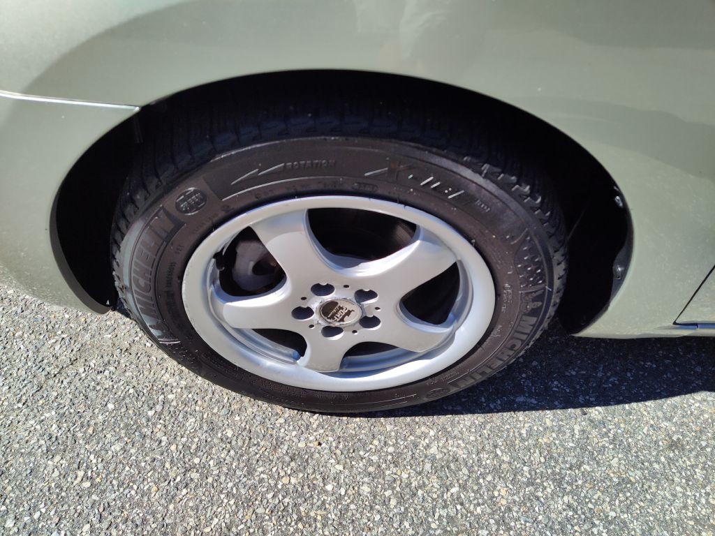 2005 Toyota Prius Image 23