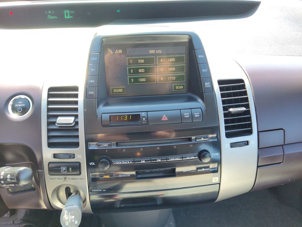 2005 Toyota Prius Image 24