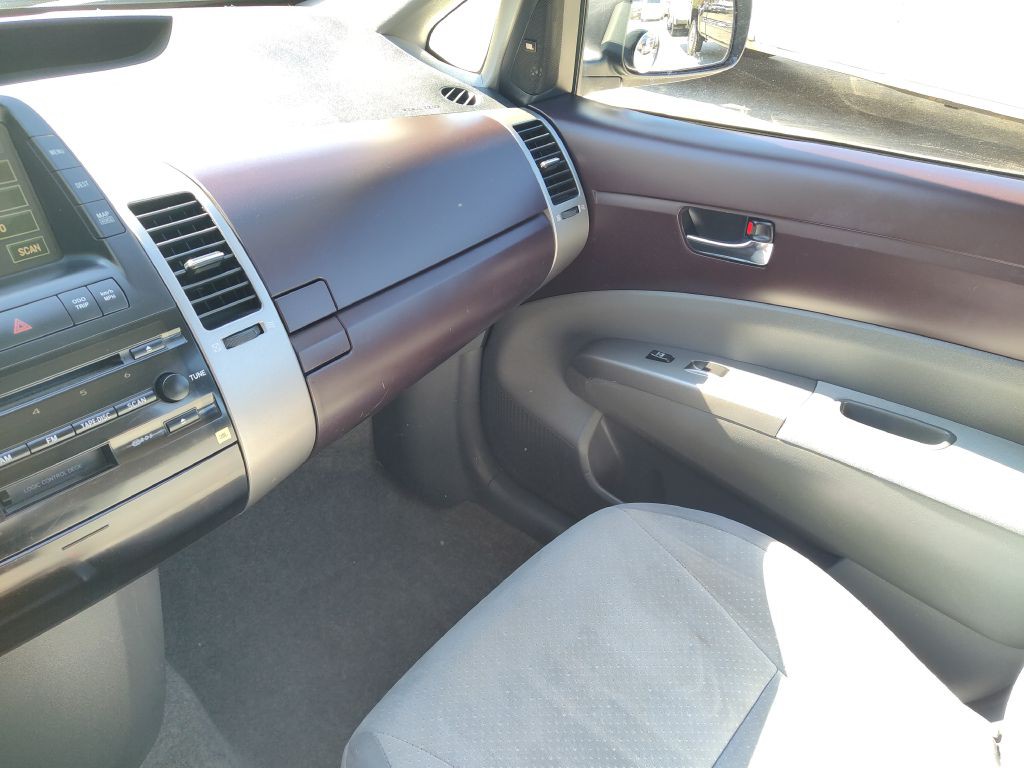 2005 Toyota Prius Image 25
