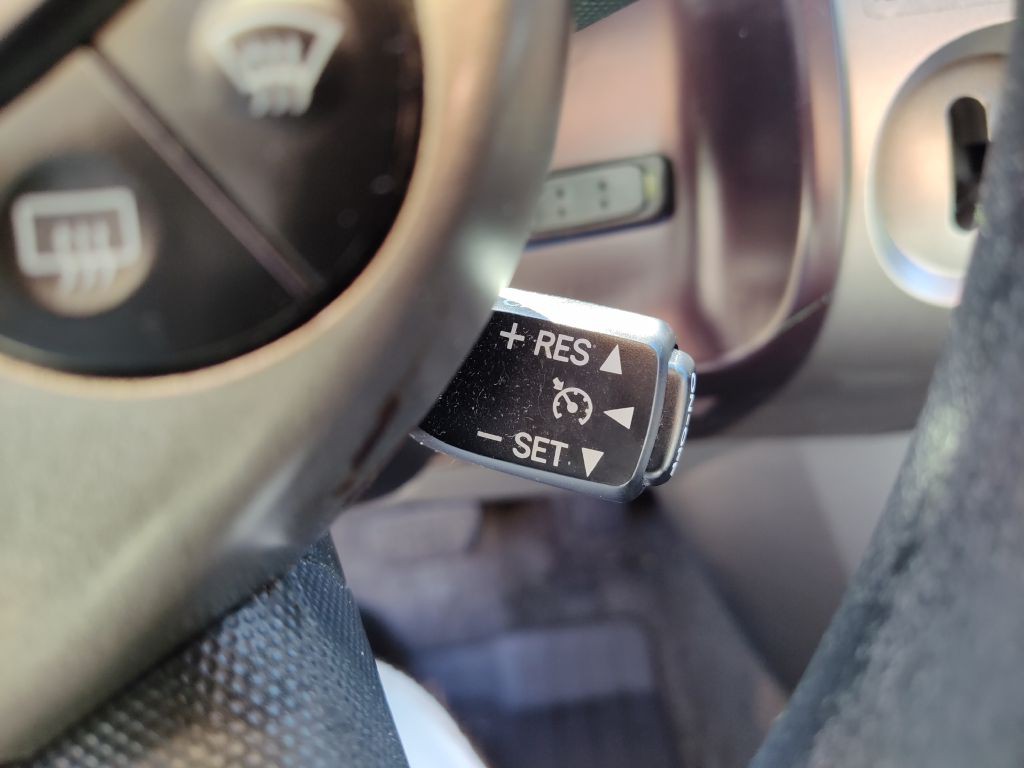 2005 Toyota Prius Image 28