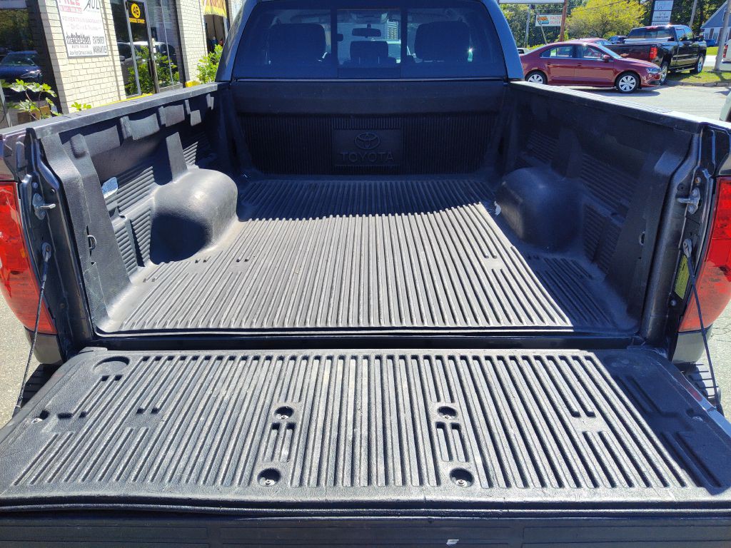 2017 Toyota Tundra Image 14