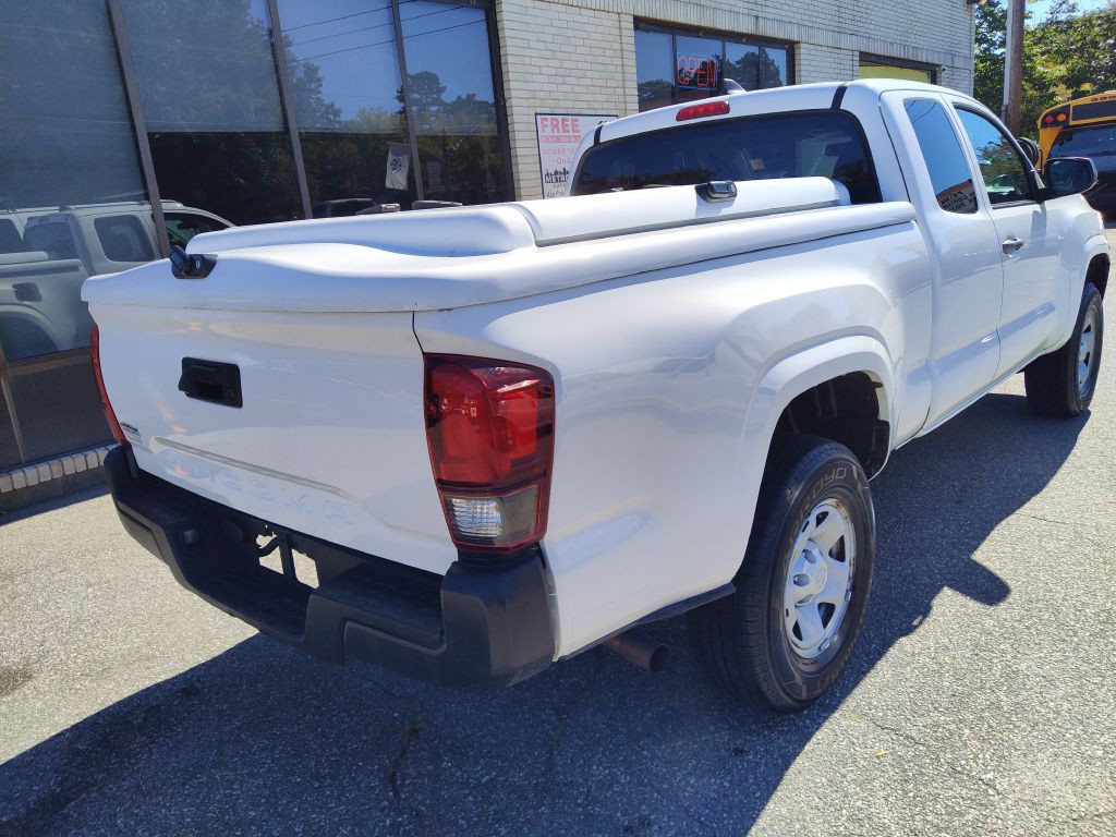 2019 Toyota Tacoma Image 6
