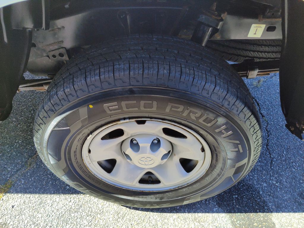 2019 Toyota Tacoma Image 23