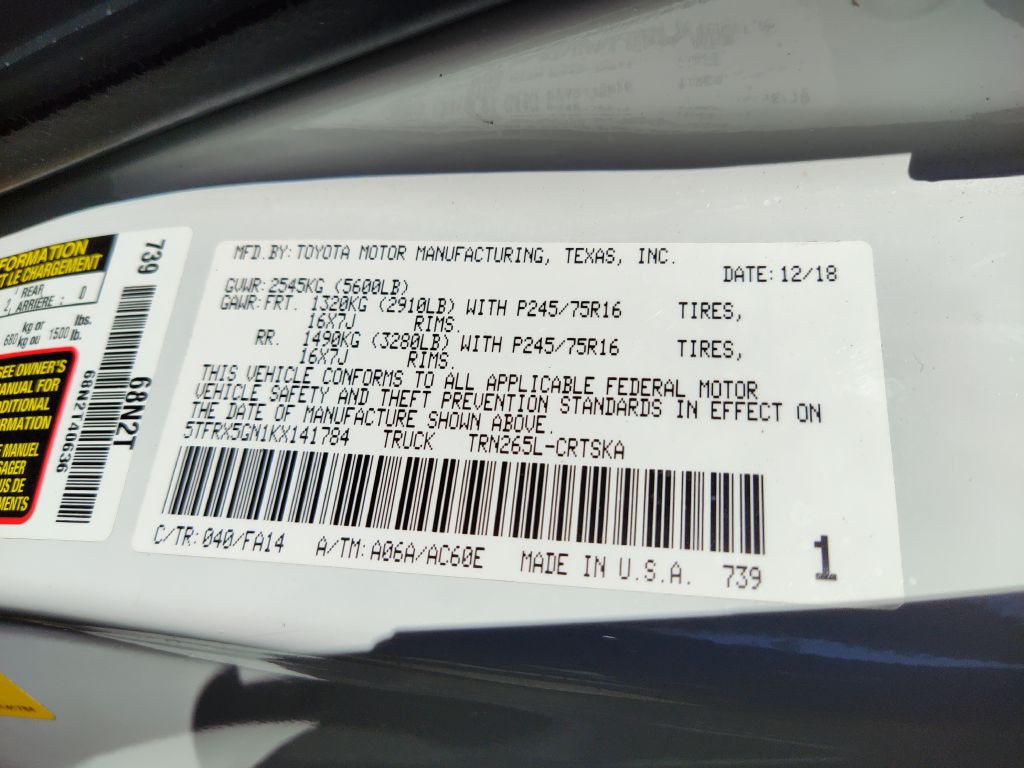 2019 Toyota Tacoma Image 32
