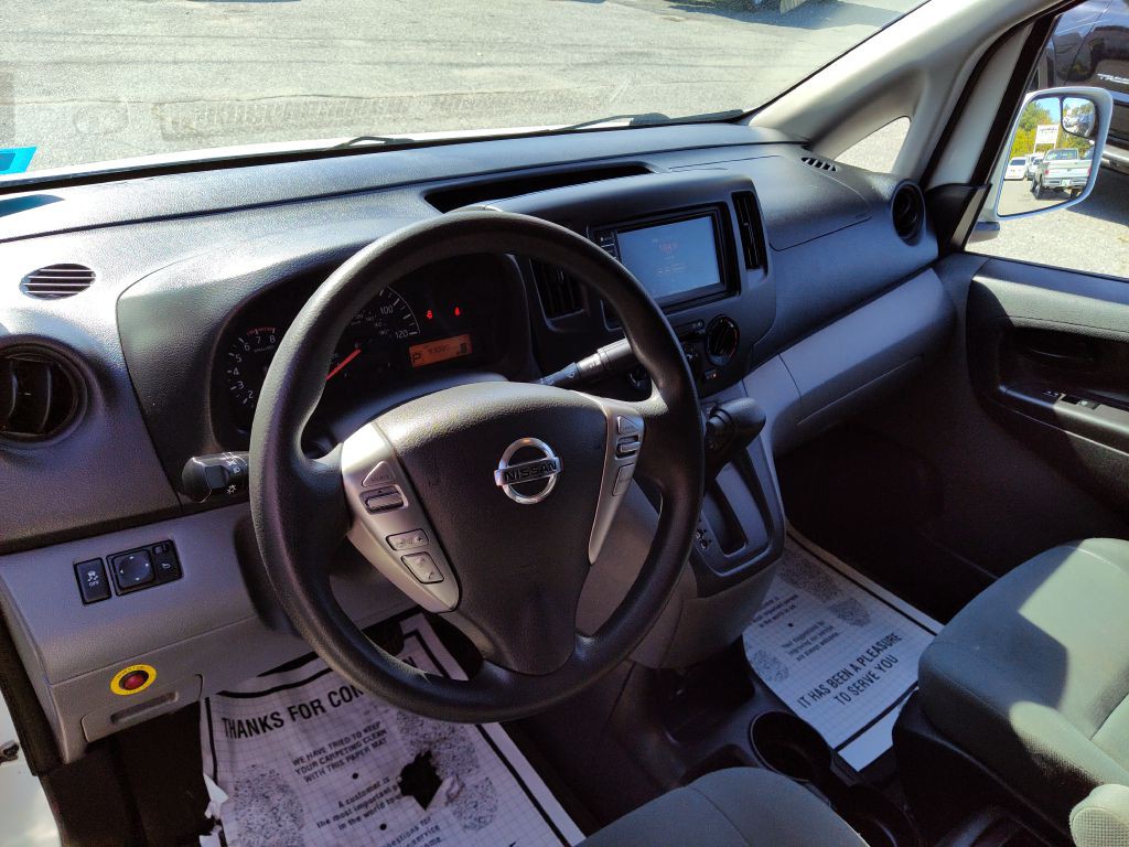 2020 Nissan NV200 Image 9