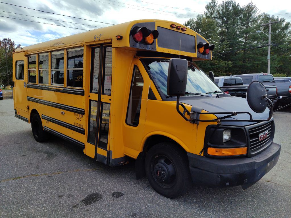 2014 GMC Savana Image 3