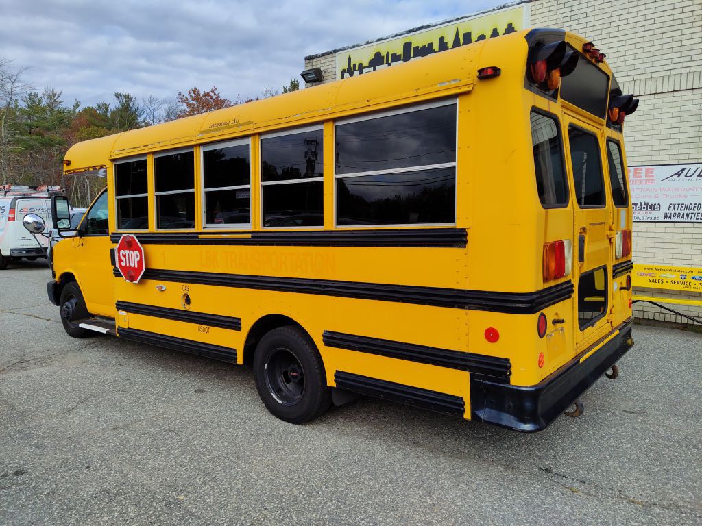2014 GMC Savana Image 7